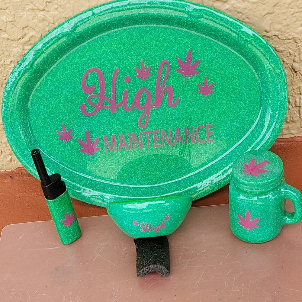 Rolling tray set